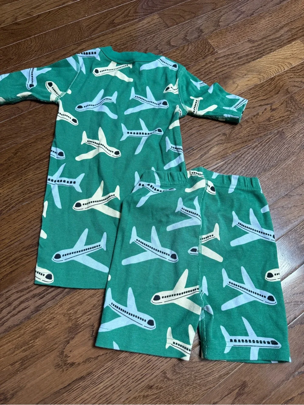 Hanna Andersson Green Airplane Short Sleeve & Shorts Pajama Set